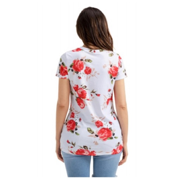 Women’s Plus Size White Floral Knot Front top - Picture 3 of 5